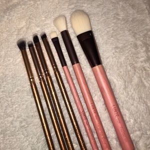 2 Luxie Brush Sets